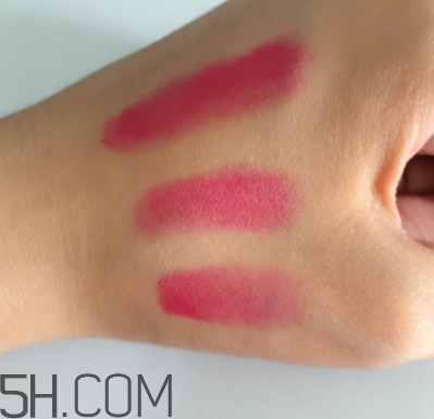 sum37悅色口紅沾杯嗎？持妝效果怎么樣？
