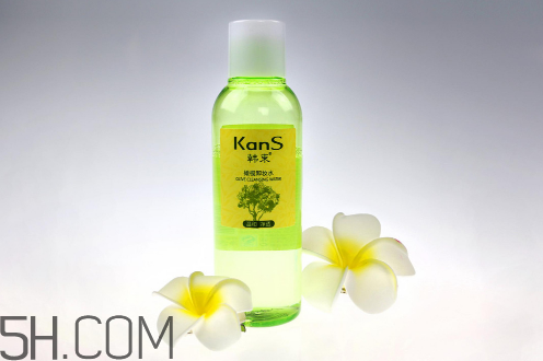 面部卸妝油為什么不適合卸唇妝？卸口紅要注意什么？