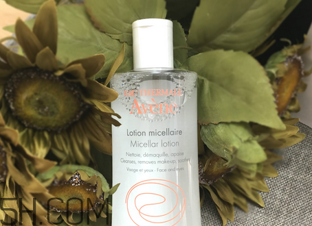 雅漾卸妝水卸得徹底嗎？每天都要用卸妝水嗎？