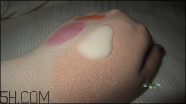 卸妝膏可以當(dāng)洗面奶用嗎？用自然哲理洗面奶還用先卸妝嗎？