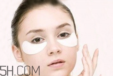 不卸妝睡覺的危害有哪些？好用的卸妝濕巾推薦