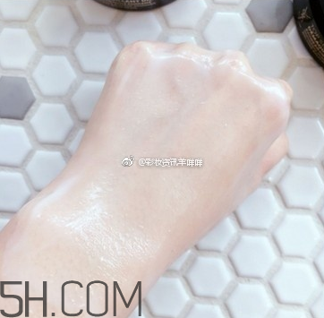 ysl名模肌密卸妝膏好用嗎？卸妝膏適合卸哪個部位？