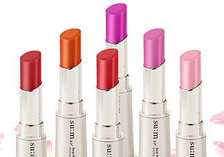 sum37悅色口紅沾杯嗎？持妝效果怎么樣？