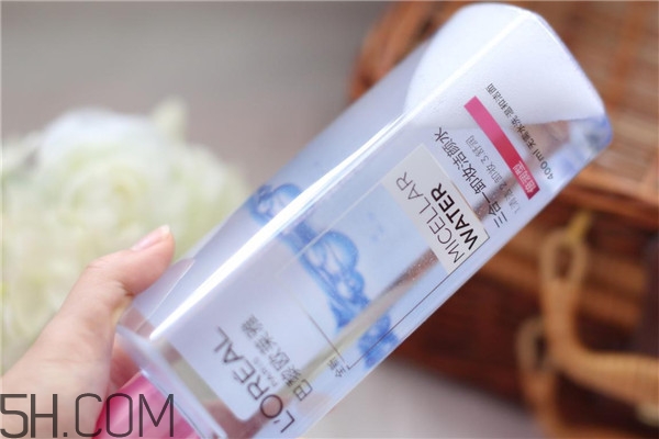 卸妝水對皮膚有傷害嗎？歐萊雅三合一卸妝水使用測評