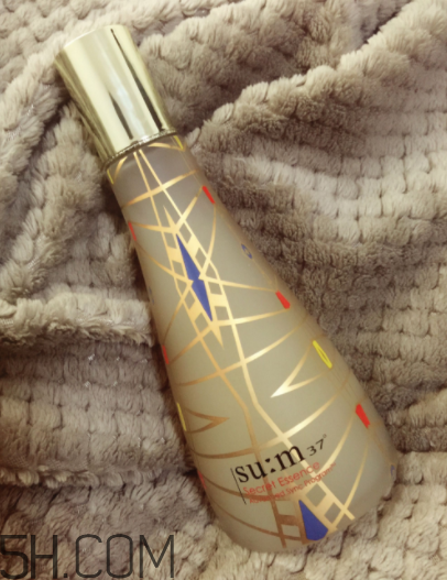 sum37魔法精華限量版與普通版有啥區(qū)別？哪個(gè)好？