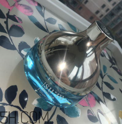 sum37哪款面霜適合油皮？哪款面霜適合夏天？