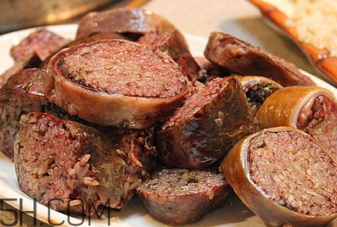 灌血腸一斤血對多少水 灌血腸水和血比例 灌血腸一斤血對多少水 灌血腸水和血比例