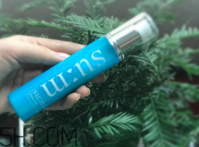 sum37保濕噴霧什么功效？適合夏天用嗎？