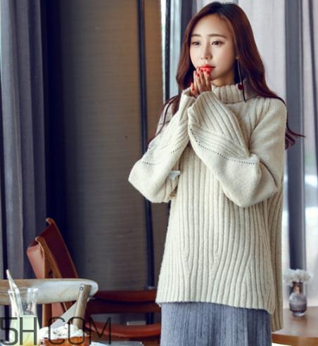 杏色和駝色哪個(gè)顯白？杏色和駝色哪個(gè)好看？