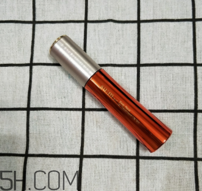 sum37呼吸唇釉是什么香味？香味好聞嗎？