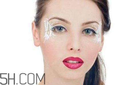 怎么卸妝才干凈？洗面奶卸妝的壞處