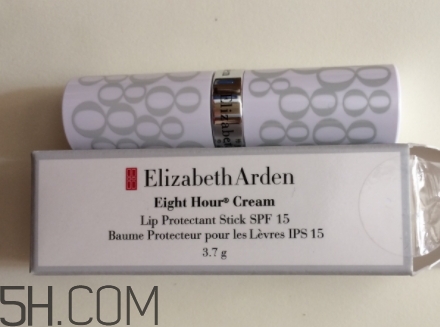 雅頓8小時(shí)唇膏多少錢？雅頓唇膏專柜價(jià)格