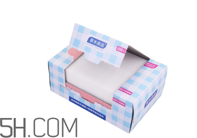 化妝棉卸妝的正確方法 化妝棉卸妝的注意事項(xiàng) 化妝棉卸妝的正確方法 化妝棉卸妝的注意事項(xiàng)