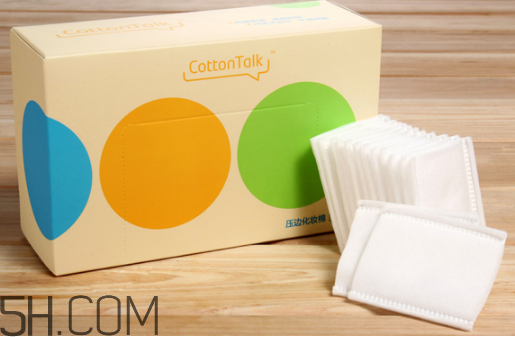 化妝棉卸妝的正確方法 化妝棉卸妝的注意事項(xiàng) 化妝棉卸妝的正確方法 化妝棉卸妝的注意事項(xiàng)