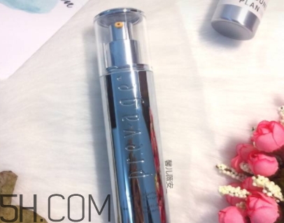 雅頓橘燦精華有幾款？雅頓橘燦精華和橘燦加強(qiáng)版精華區(qū)別