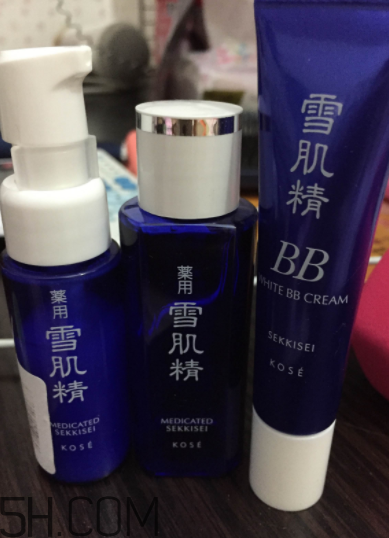 日本雪肌精bb護(hù)膚套裝有什么？適合什么膚質(zhì)？