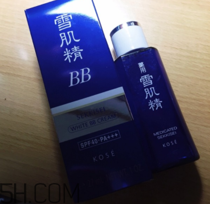 雪肌精美白BB霜含酒精嗎？敏感皮能用嗎？