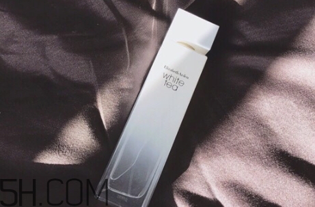 伊麗莎白雅頓香水哪個(gè)好聞？雅頓香水怎么樣