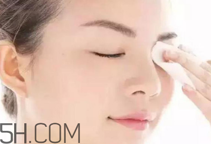 什么時(shí)候適合用卸妝油？洗臉撲可以卸妝么？