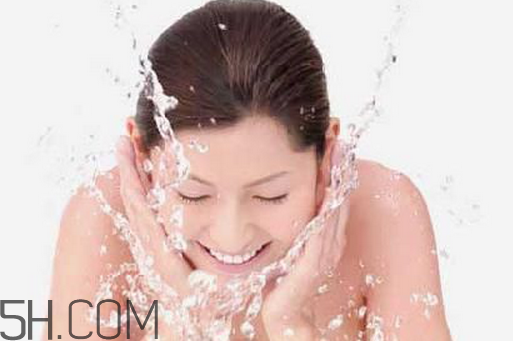 肥皂洗臉有什么好處？硫磺肥皂可以洗臉嗎？