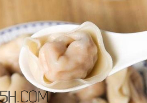 餃子凍成一坨了怎么辦 凍餃子粘在一起怎么辦 餃子凍成一坨了怎么辦 凍餃子粘在一起怎么辦