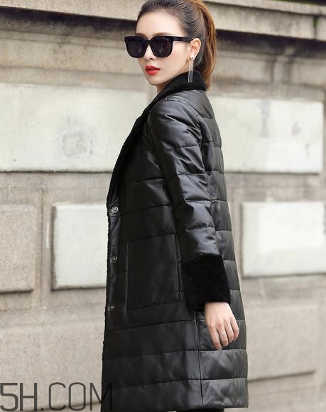 綿羊皮分頭層和二層嗎？二層綿羊皮是真皮嗎？