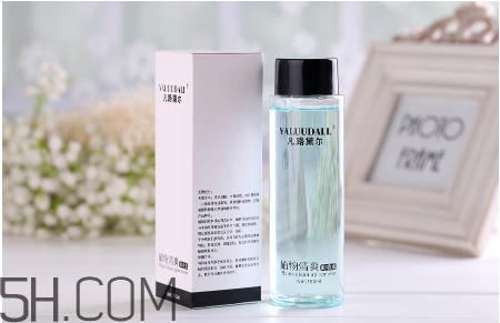 化妝棉卸妝時(shí)候要打濕嗎？使用化妝棉卸妝要注意什么？