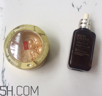 雅頓膠囊和小棕瓶膠囊哪個(gè)好？雅頓金膠和小棕瓶對(duì)比