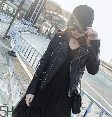 綿羊皮皮衣皺了怎么辦？綿羊皮皮衣可以熨燙嗎？