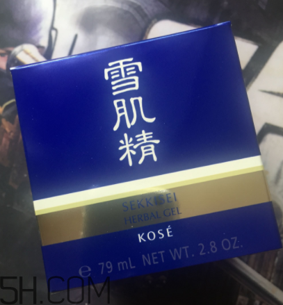 雪肌精菁華凝霜什么成分？有什么功效？