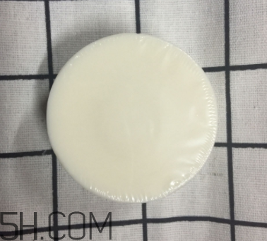 雪肌精泡沫洗顏皂適合干皮嗎？洗后緊繃嗎？