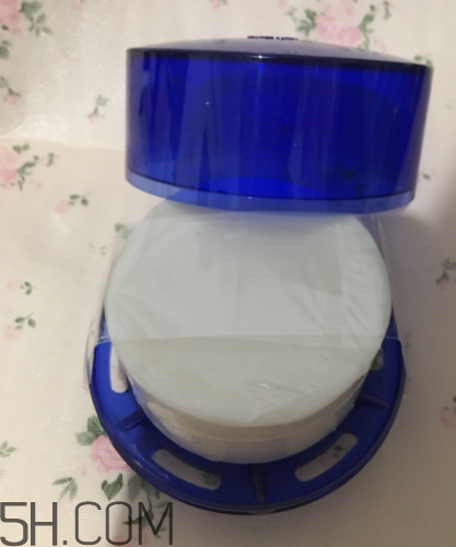 雪肌精泡沫洗顏皂適合干皮嗎？洗后緊繃嗎？