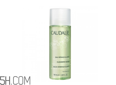 身體擦防曬霜要卸妝嗎？卸妝水過期了還能用嗎？