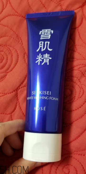 雪肌精洗面奶哪款適合敏感皮？哪款適合干皮？