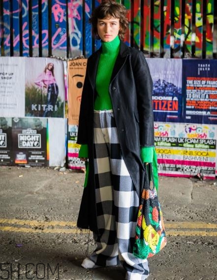 寬腿褲如何搭配上衣？寬腿褲搭配上衣圖片