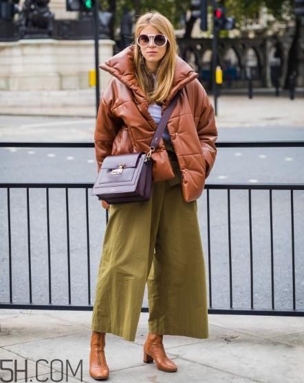 寬腿褲如何搭配上衣？寬腿褲搭配上衣圖片