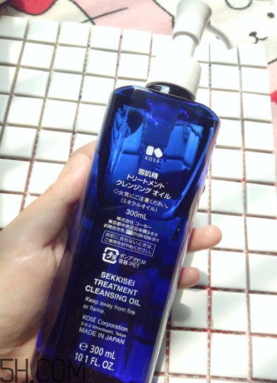 雪肌精卸妝油可以卸眼妝嗎？雪肌精卸妝油乳化快嗎？