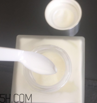 雅頓銀級(jí)三件套怎么樣？雅頓銀級(jí)為什么便宜