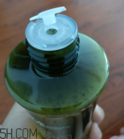 詩(shī)婷露雅卸妝水什么成分？敏感肌能用嗎？