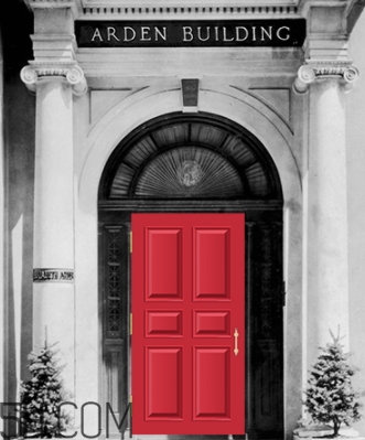 伊麗莎白雅頓紅門香水適合什么年齡？