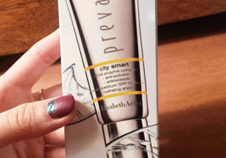 雅頓橘燦防曬怎么打開？伊麗莎白雅頓橘燦防曬需要卸妝嗎