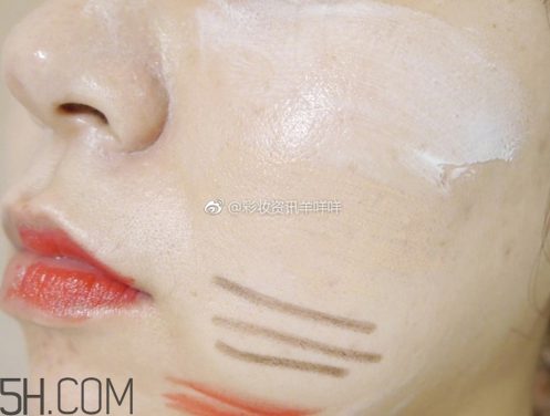 哪種防曬噴霧不用卸妝？雪肌精卸妝油使用評價