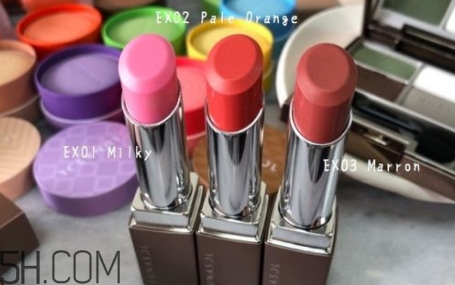 lunasol日月晶采2018春季馬卡龍彩妝多少錢？有什么？