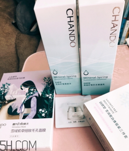 自然堂和百雀羚哪個好？自然堂和百雀羚哪個檔次高