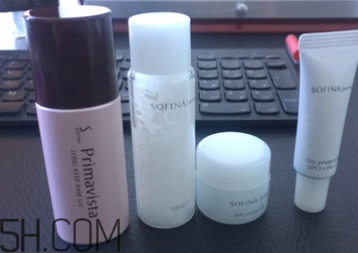 蘇菲娜控油妝前乳油不油？適合什么膚質(zhì)？