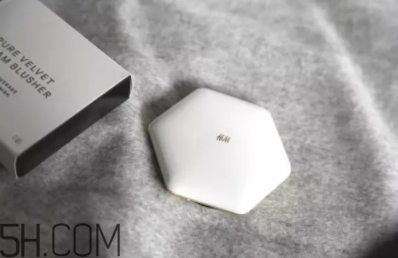 2018年腮紅膏哪個(gè)牌子好？2018腮紅膏排行榜前十強(qiáng)