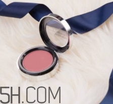 2018年腮紅膏哪個(gè)牌子好？2018腮紅膏排行榜前十強(qiáng)