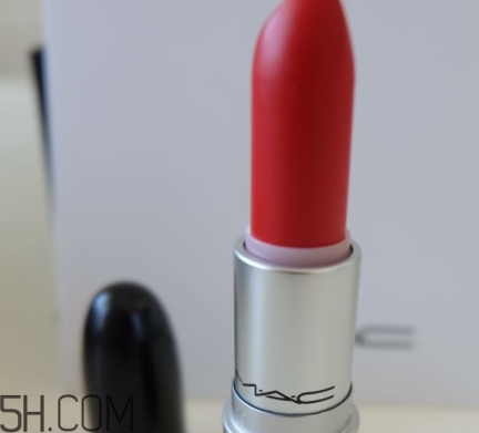 mac和tf口紅哪個好？mac魅可和tomford口紅對比