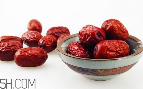 春季吃什么能防過敏？春季預防過敏的食物有哪些？