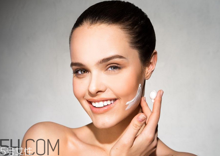 2018國產(chǎn)護(hù)膚品排行榜前十名 國產(chǎn)水乳排行榜前十 2018國產(chǎn)護(hù)膚品排行榜前十名 國產(chǎn)水乳排行榜前十